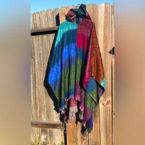 GORGEOUS Baby Alpaca Llama Wool Poncho